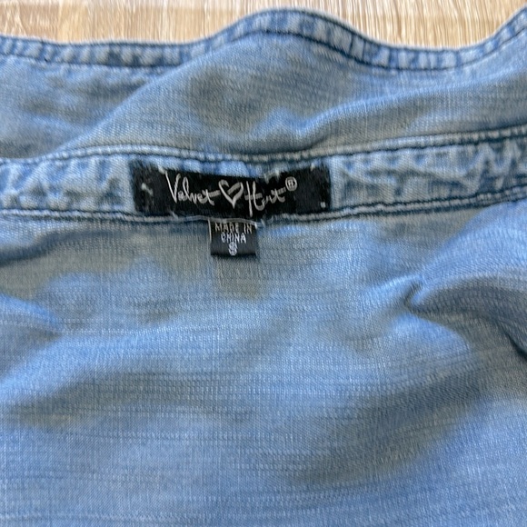 VELVET HEART OVERSIZED MINI FRAYED DRESS SIZE S - Picture 7 of 9